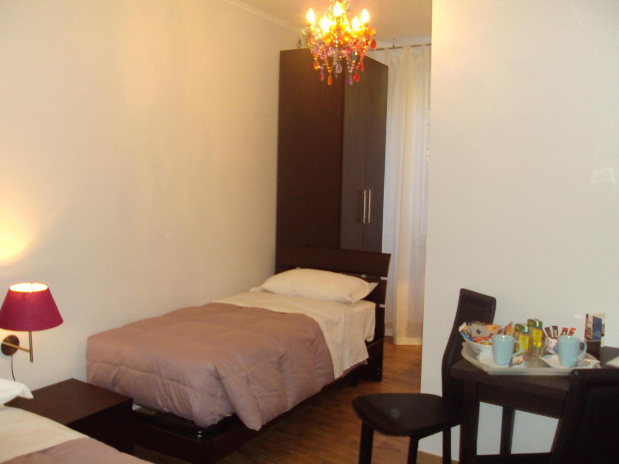 Couette-café Terme Di Traiano Rome